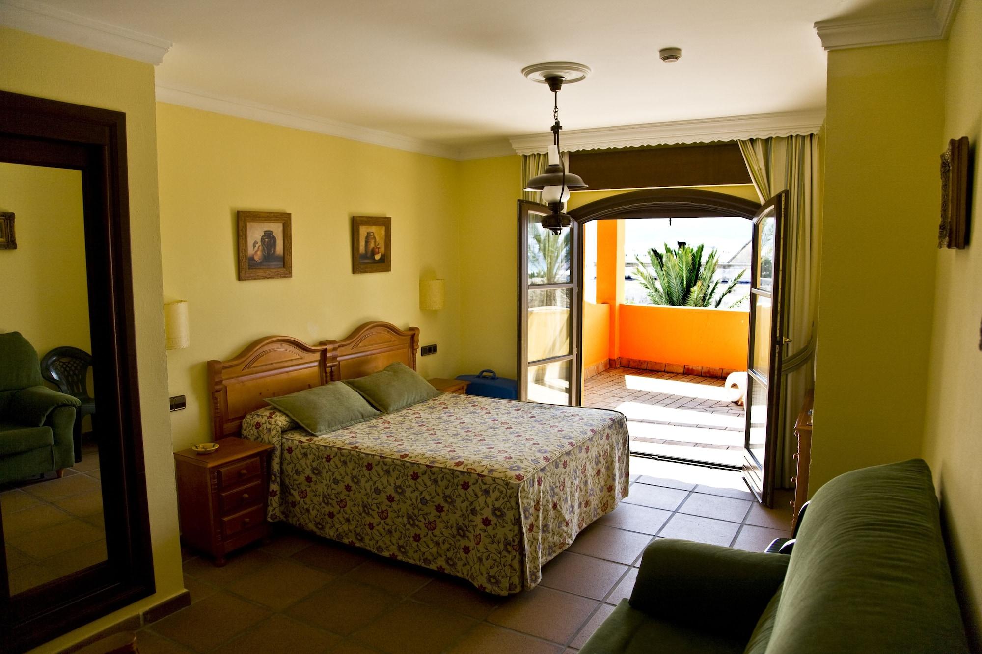 Hotel Avenida Playa Zahara de los Atunes Buitenkant foto