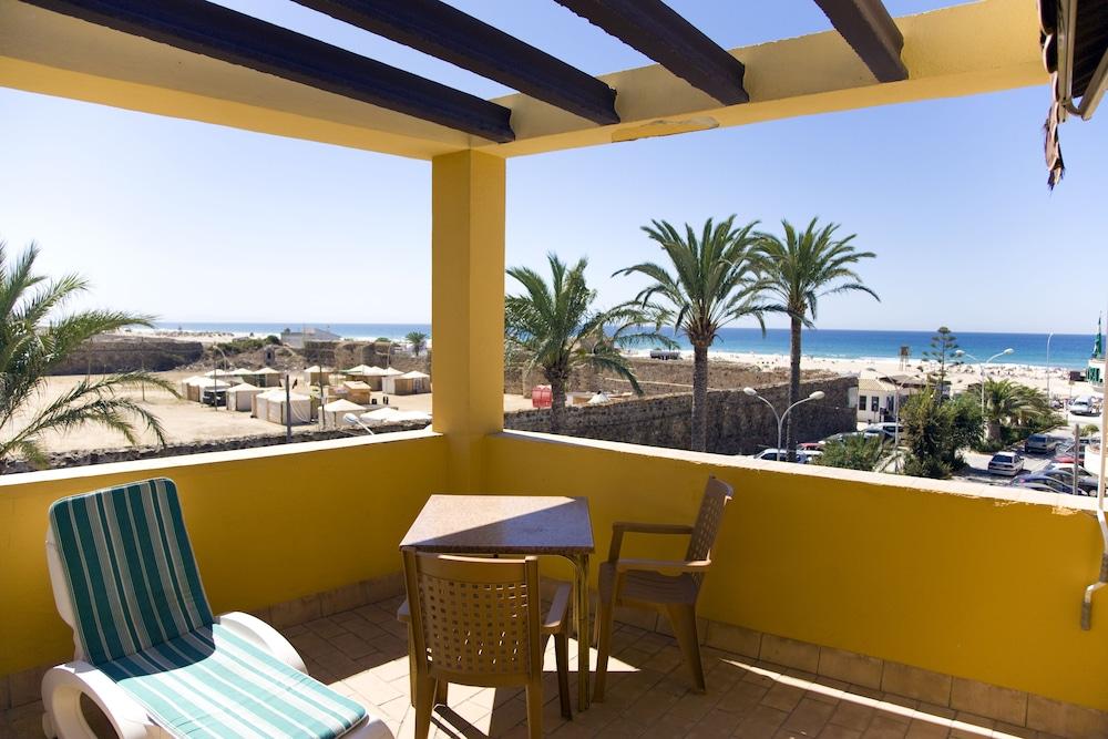 Hotel Avenida Playa Zahara de los Atunes Buitenkant foto